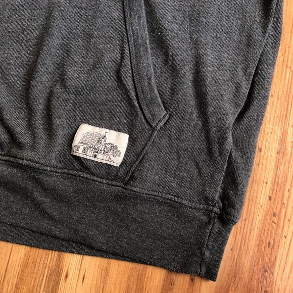 DISNEY Pullover Sweat Shirt Small 2018 Men’s UNISEX - Picture 8 of 16